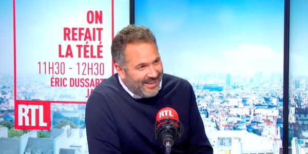Bruce Toussaint et sa lignée : contraste pour la presse gabonaise